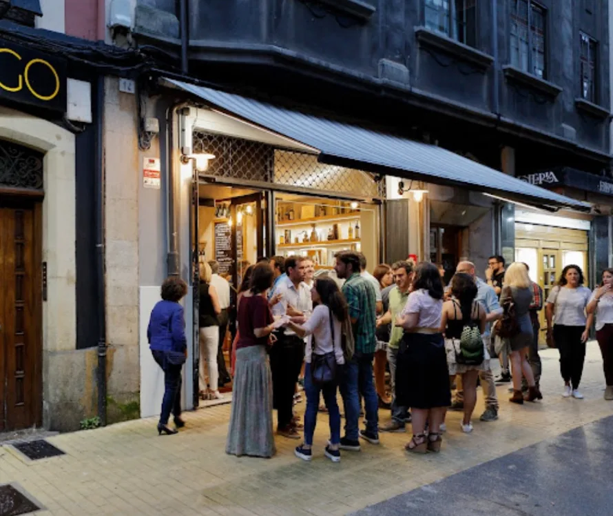 Exterior de El Almacén, Calle Begoña 12, Gijón